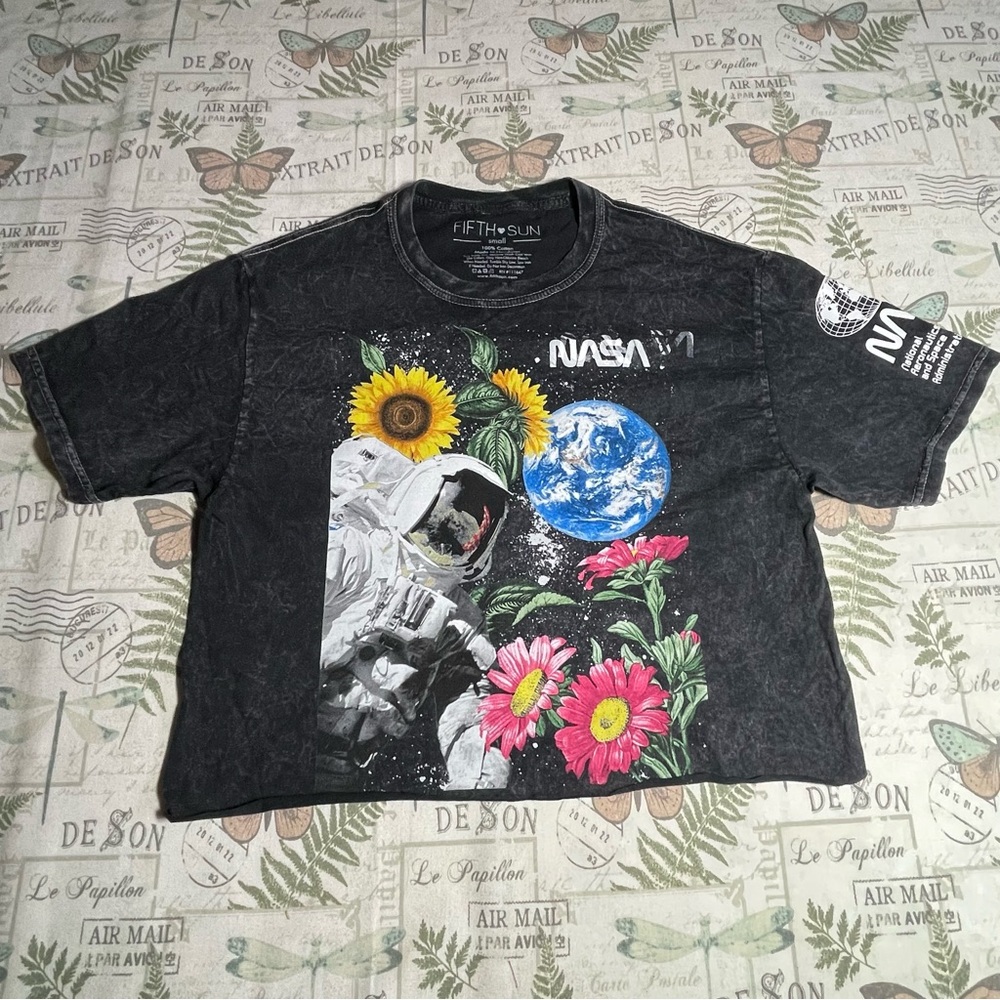 Fifth Sun Black NASA‎ Floral oversized Crop Top, SMALL